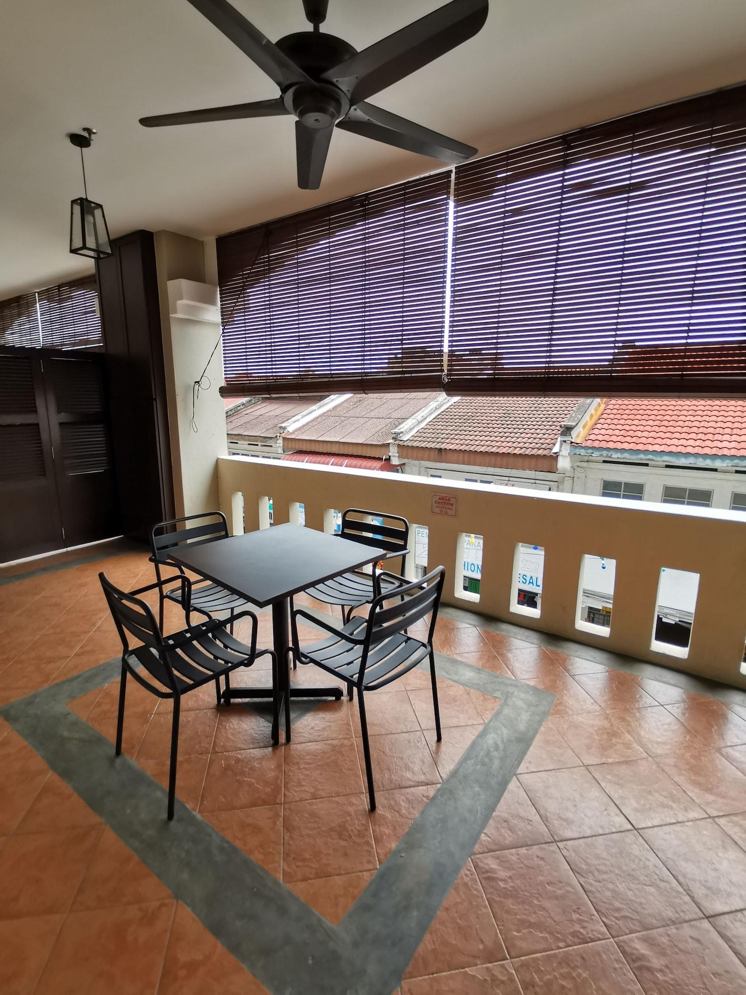 Kimberley Hotel 3*